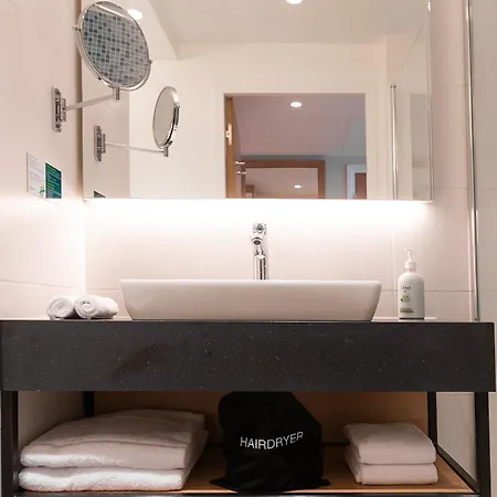 Paris Cdg Airport An Ihg 4* رواسي أو فرانس