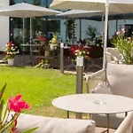Paris Cdg Airport An Ihg 酒店 4*