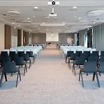 Paris Cdg Airport An Ihg رواسي أو فرانس