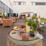 Paris Cdg Airport An Ihg فندق