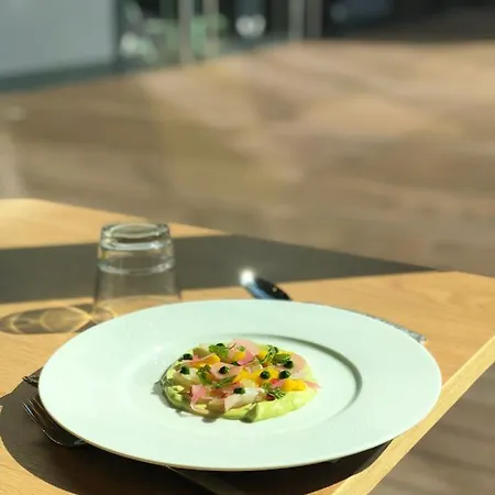 Paris Cdg Airport An Ihg 4*