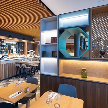 Paris Cdg Airport An Ihg 酒店 4*