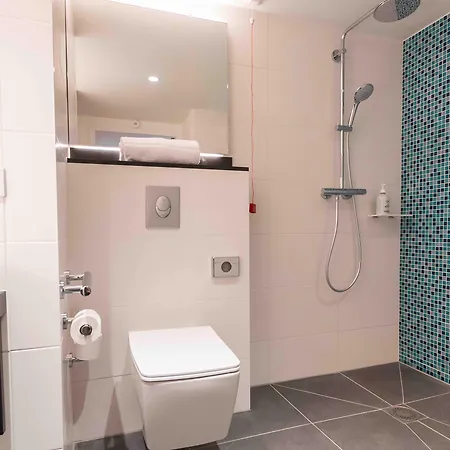 Paris Cdg Airport An Ihg Szálloda 4*