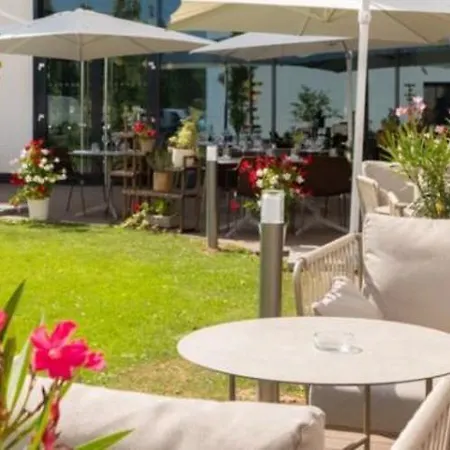 Paris Cdg Airport An Ihg Hotel 4*