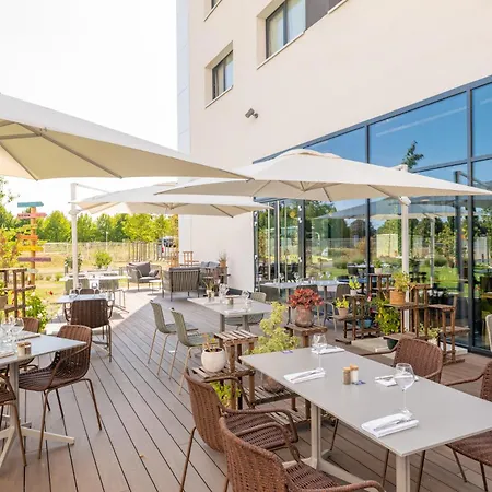 Hotel Paris Cdg Airport An Ihg