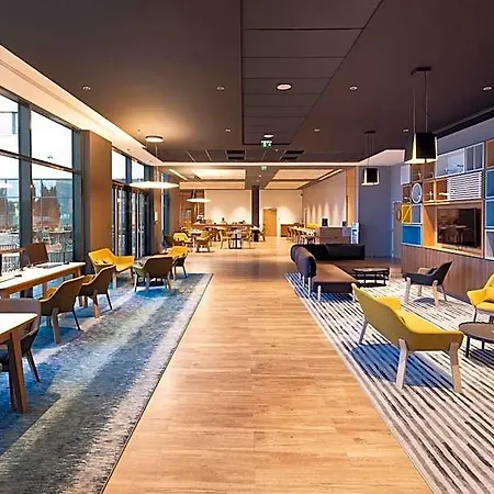 Paris Cdg Airport An Ihg 4*