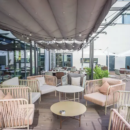 Hotel Paris Cdg Airport An Ihg 4*