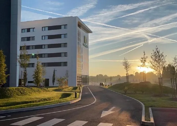 호텔 Paris Cdg Airport An Ihg 4*