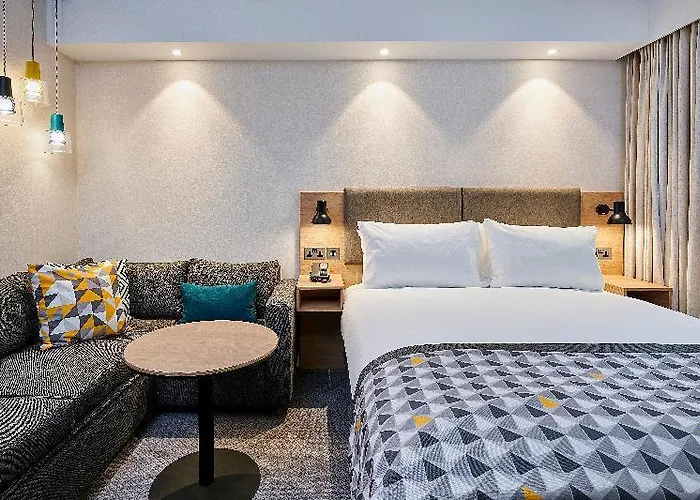 Paris Cdg Airport An Ihg 4*