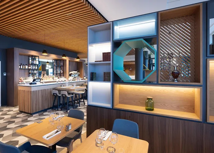 Paris Cdg Airport An Ihg 호텔 4*