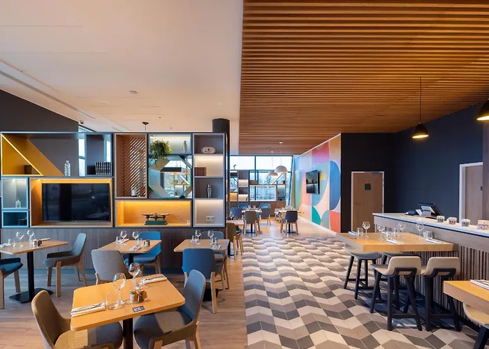 Paris Cdg Airport An Ihg 4*