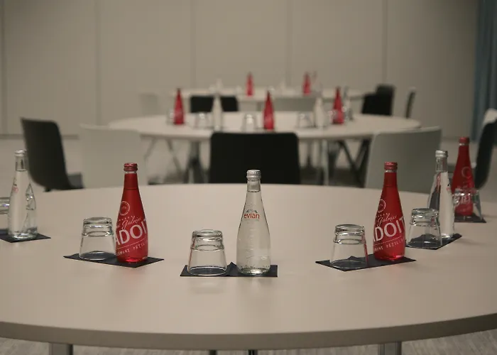 Paris Cdg Airport An Ihg 4*