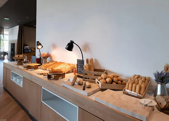 Paris Cdg Airport An Ihg Hotel Roissy-en-France