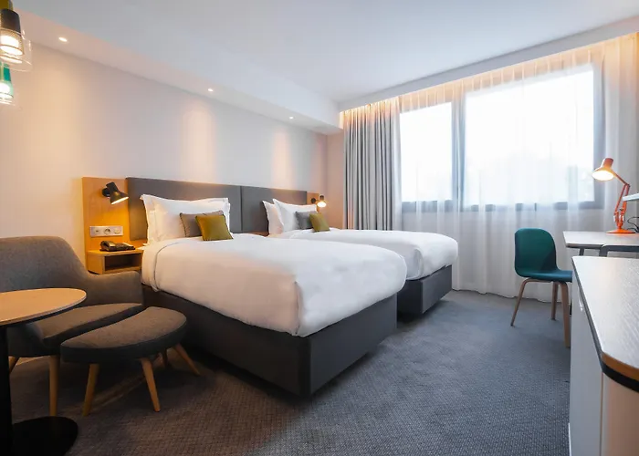 Paris Cdg Airport An Ihg 호텔 4*